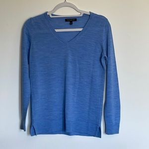 Banana Republic Blue Sweater - Size XS